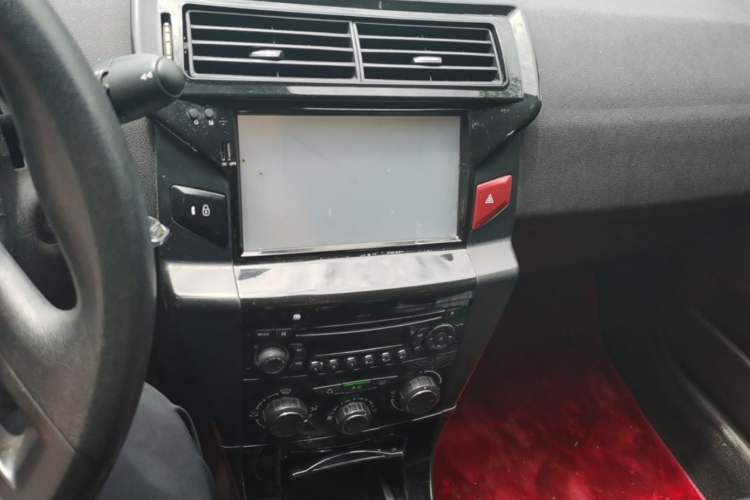 Used Citroen C-Quatre 2016 Classic Sedan 1.6L Manual - Premium Version Audio And AC Panel