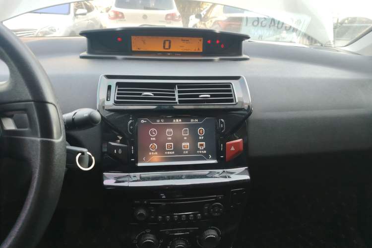 Used Citroen C-Quatre 2016 Classic Sedan 1.6L Manual - Premium Version Audio And AC Panel