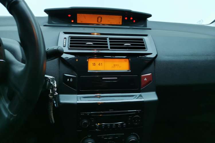 Used Citroen C-Quatre 2016 Classic Sedan 1.6L Manual - Premium Version Audio And AC Panel