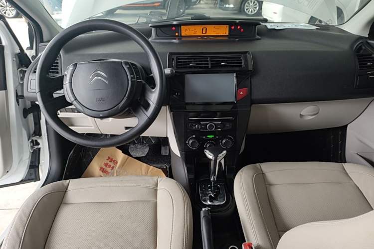 Used Citroen C-Quatre 2016 Classic Sedan 1.6L Automatic Prestige Model Center Console