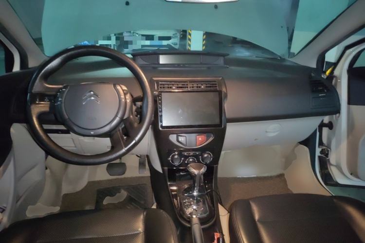Used Citroen C-Quatre 2016 Classic Sedan 1.6L Automatic Prestige Model Center Console