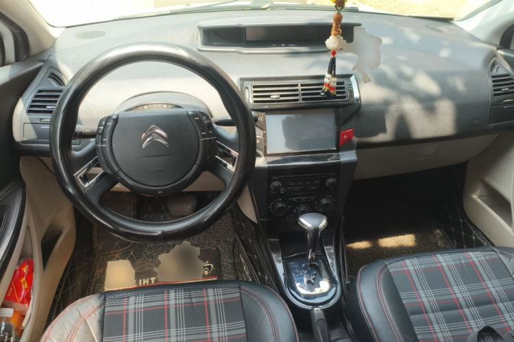 Used Citroen C-Quatre 2016 Classic Sedan 1.6L Automatic Prestige Model Center Console