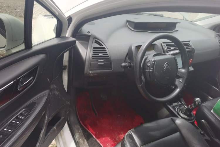 Used Citroen C-Quatre 2016 Classic Sedan 1.6L Manual - Premium Version Driver Seat