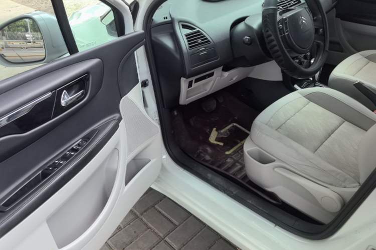 Used Citroen C-Quatre 2016 Classic Sedan 1.6L Automatic Prestige Model Driver Seat
