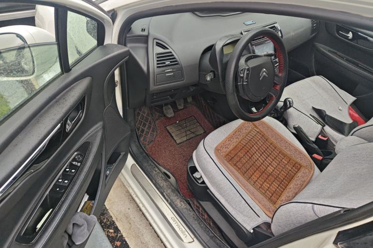 Used Citroen C-Quatre 2016 Classic Sedan 1.6L Manual - Premium Version Driver Seat