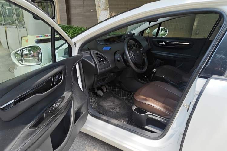 Used Citroen C-Quatre 2016 Classic Sedan 1.6L Manual - Premium Version Driver Seat