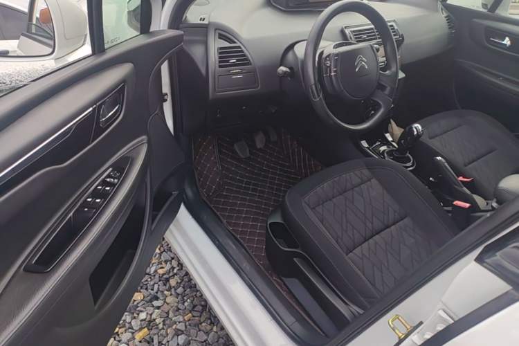 Used Citroen C-Quatre 2016 Classic Sedan 1.6L Manual - Premium Version Driver Seat