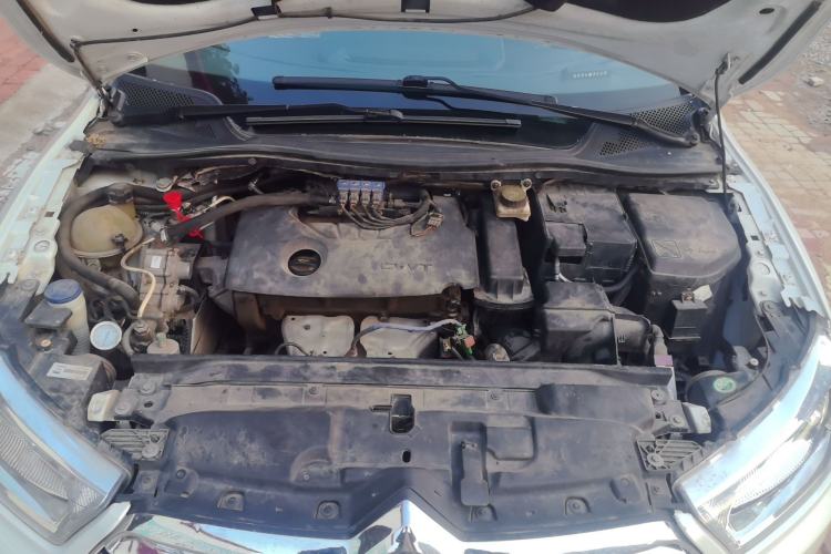 Used Citroen C-Quatre 2016 Classic Sedan 1.6L Manual CNG Engine Bay