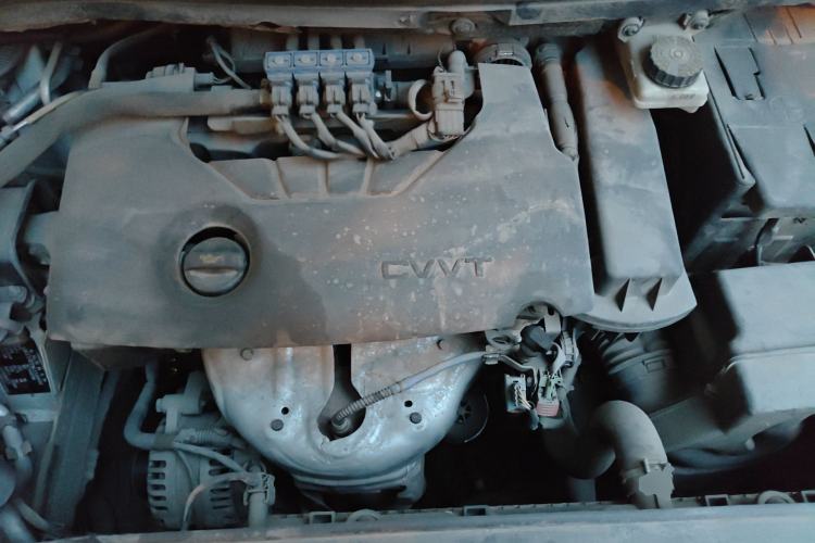 Used Citroen C-Quatre 2016 Classic Sedan 1.6L Manual CNG Engine Bay