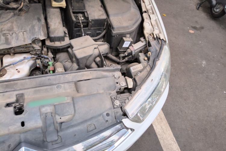 Used Citroen C-Quatre 2016 Classic Sedan 1.6L Manual CNG Engine Bay Left