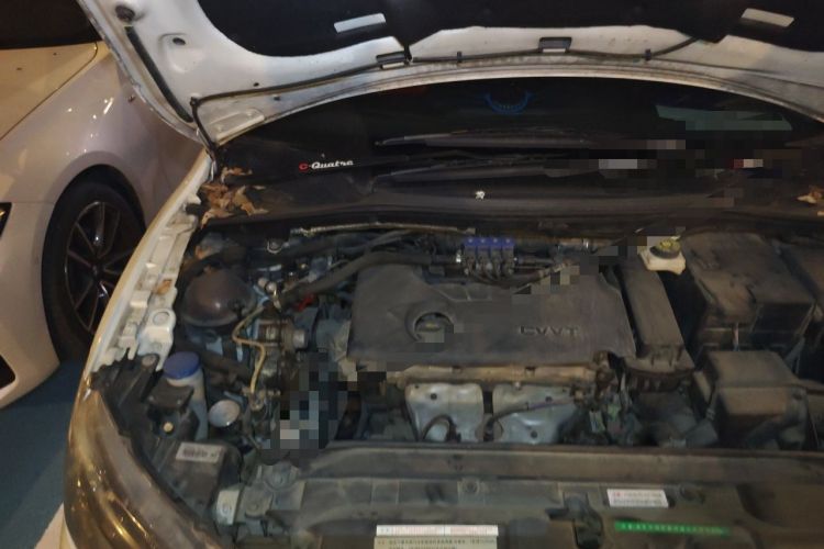 Used Citroen C-Quatre 2016 Classic Sedan 1.6L Manual CNG Engine Bay Right