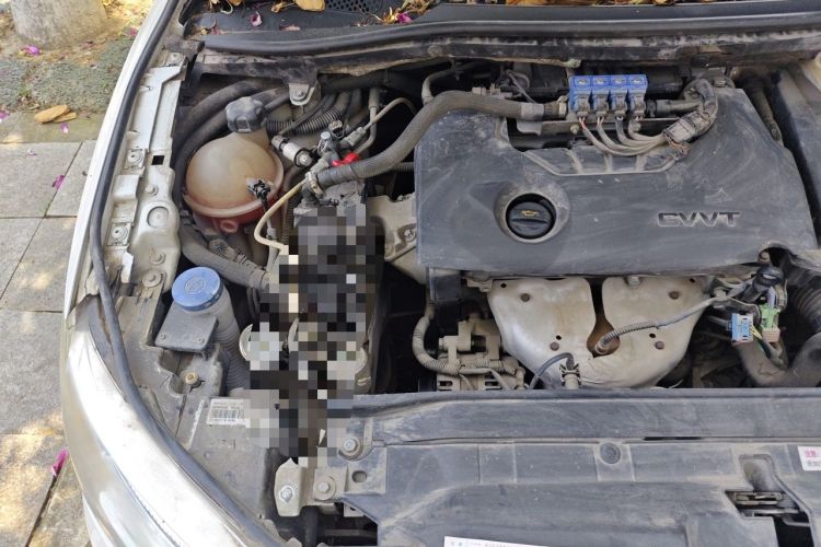 Used Citroen C-Quatre 2016 Classic Sedan 1.6L Manual CNG Engine Bay Right