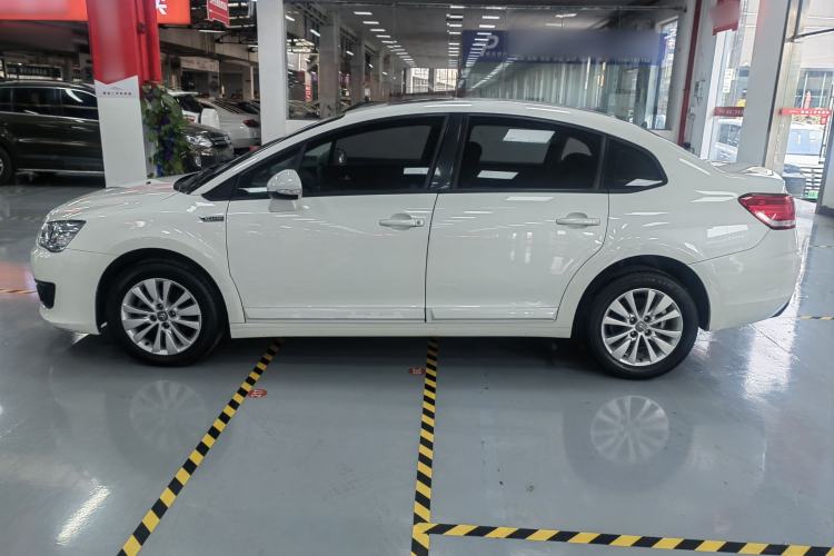Used Citroen C-Quatre 2016 Classic Sedan 1.6L Manual - Premium Version Exterior 5