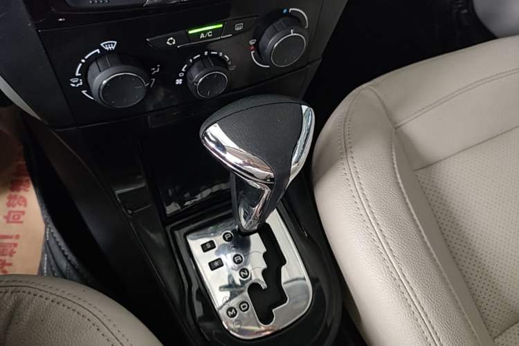 Used Citroen C-Quatre 2016 Classic Sedan 1.6L Automatic Prestige Model Gear Lever