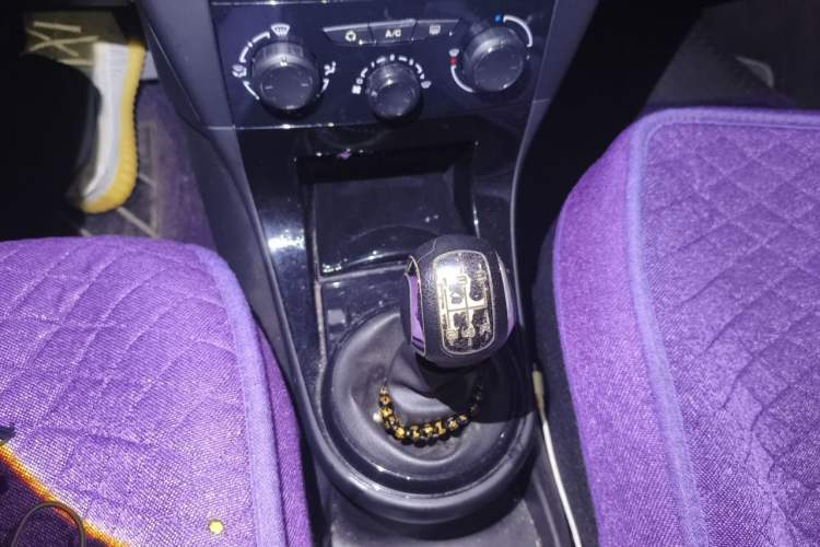 Used Citroen C-Quatre 2016 Classic Sedan 1.6L Manual - Premium Version Gear Lever