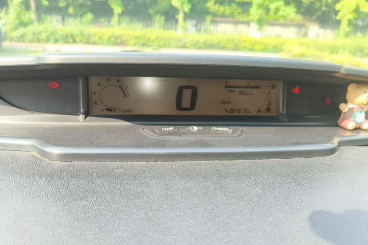 Used Citroen C-Quatre 2016 Classic Sedan 1.6L Manual - Premium Version Instrument Cluster