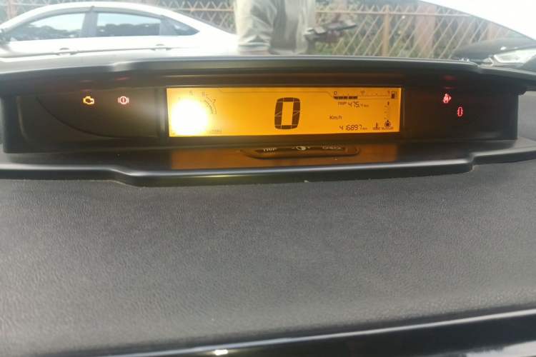 Used Citroen C-Quatre 2016 Classic Sedan 1.6L Manual - Premium Version Instrument Cluster