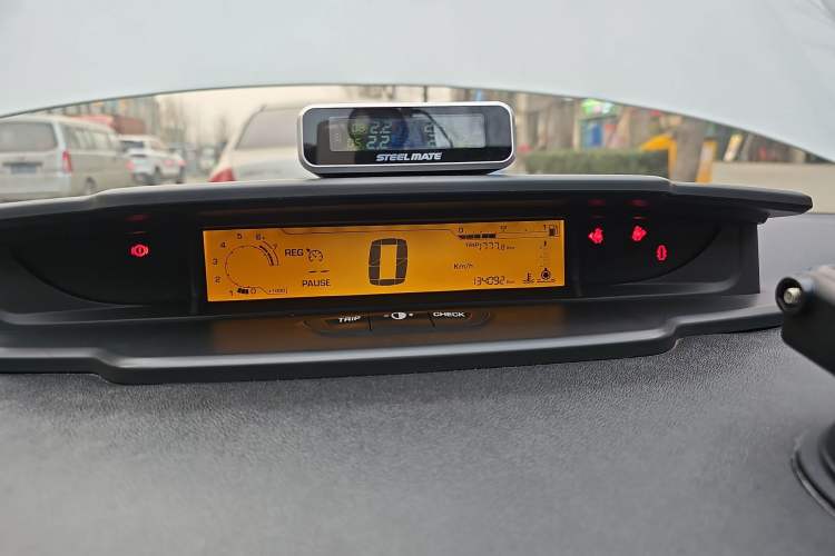 Used Citroen C-Quatre 2016 Classic Sedan 1.6L Manual - Premium Version Instrument Cluster