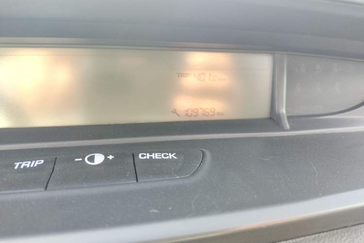 Used Citroen C-Quatre 2016 Classic Sedan 1.6L Automatic Prestige Model Odometer Close Up