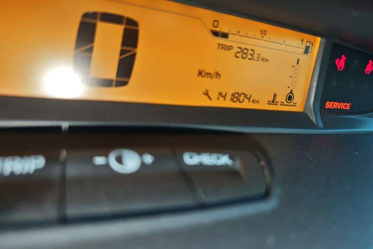 Used Citroen C-Quatre 2016 Classic Sedan 1.6L Manual CNG Odometer Close Up