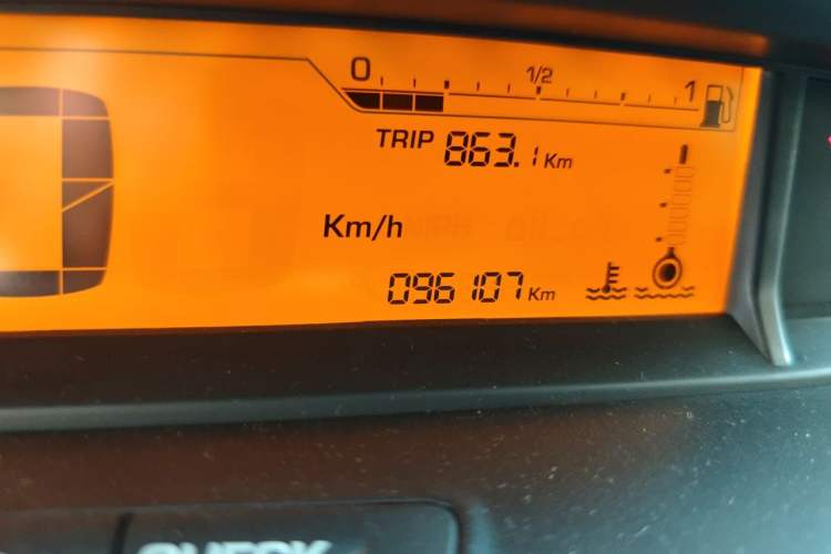 Used Citroen C-Quatre 2016 Classic Sedan 1.6L Manual - Premium Version Odometer Close Up