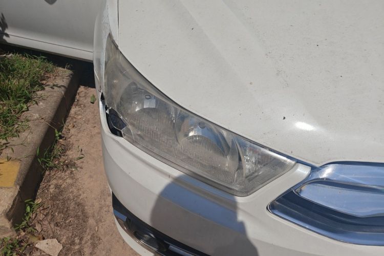 Used Citroen C-Quatre 2016 Classic Sedan 1.6L Manual - Premium Version Right Front Headlight