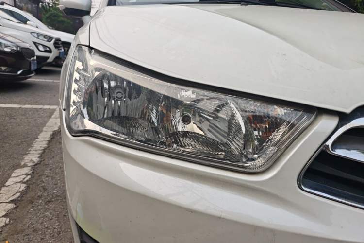 Used Citroen C-Quatre 2016 Classic Sedan 1.6L Manual - Premium Version Right Front Headlight
