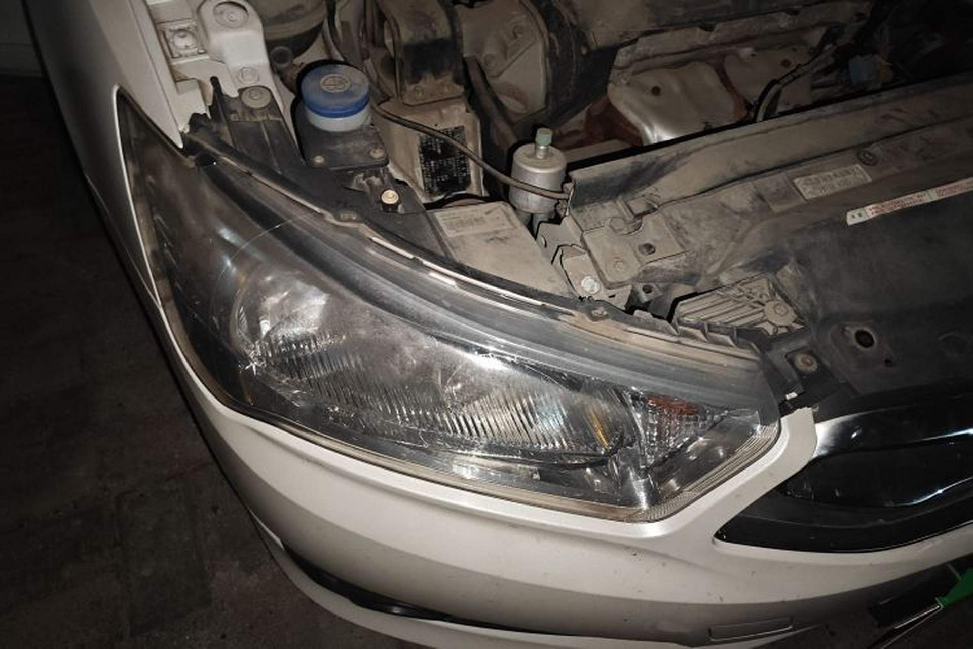 Used Citroen C-Quatre 2016 Classic Sedan 1.6L Manual - Premium Version Right Front Headlight