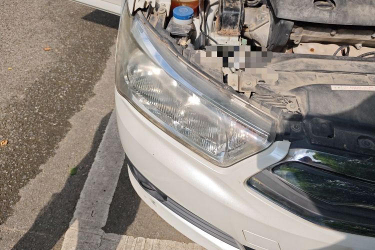 Used Citroen C-Quatre 2016 Classic Sedan 1.6L Manual - Premium Version Right Front Headlight
