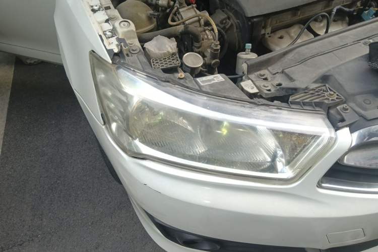 Used Citroen C-Quatre 2016 Classic Sedan 1.6L Manual - Premium Version Right Front Headlight