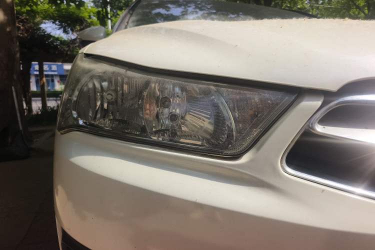 Used Citroen C-Quatre 2016 Classic Sedan 1.6L Manual - Premium Version Right Front Headlight