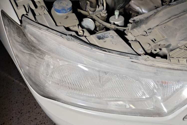 Used Citroen C-Quatre 2016 Classic Sedan 1.6L Manual CNG Right Front Headlight