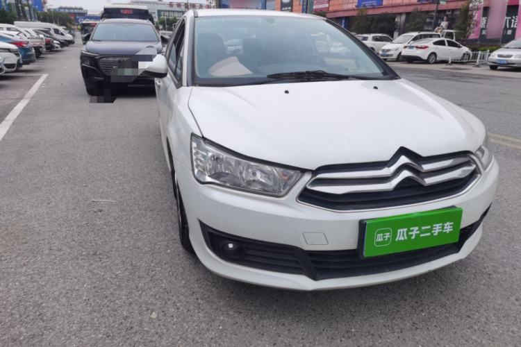 Used Citroen C-Quatre 2016 Classic Sedan 1.6L Manual CNG Right Front Headlight