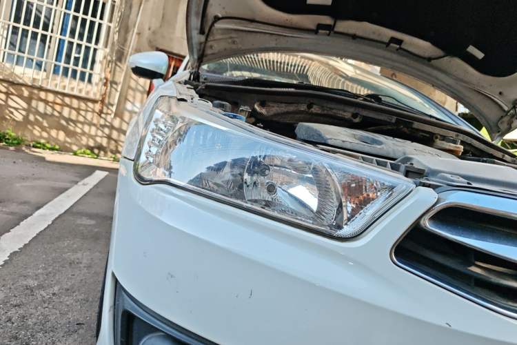 Used Citroen C-Quatre 2016 Classic Sedan 1.6L Manual - Premium Version Right Front Headlight