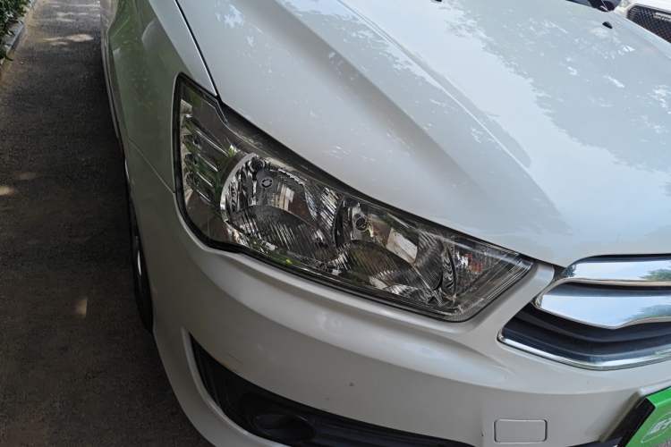 Used Citroen C-Quatre 2016 Classic Sedan 1.6L Manual - Premium Version Right Front Headlight