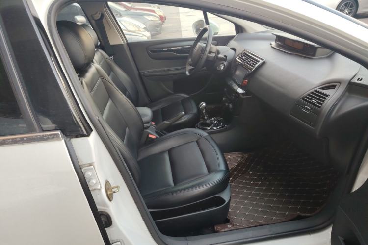 Used Citroen C-Quatre 2016 Classic Sedan 1.6L Manual - Premium Version Right Front Seat
