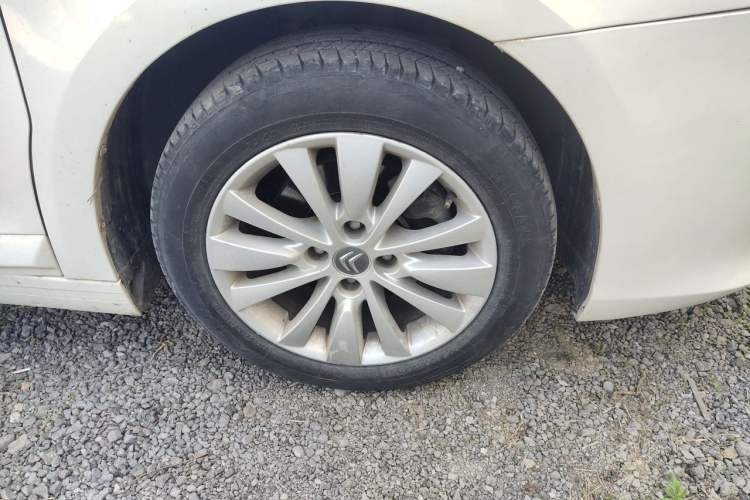 Used Citroen C-Quatre 2016 Classic Sedan 1.6L Manual - Premium Version Right Front Wheel Hub