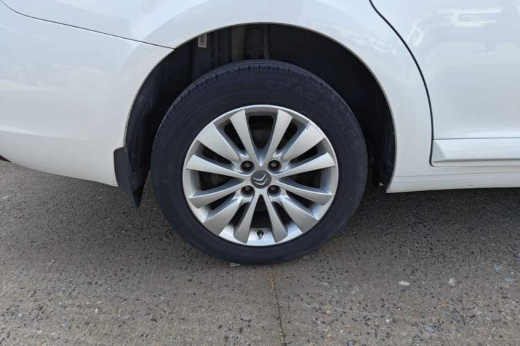 Used Citroen C-Quatre 2016 Classic Sedan 1.6L Manual - Premium Version Right Rear Wheel Hub