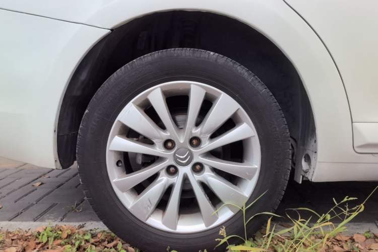 Used Citroen C-Quatre 2016 Classic Sedan 1.6L Automatic Prestige Model Right Rear Wheel Hub