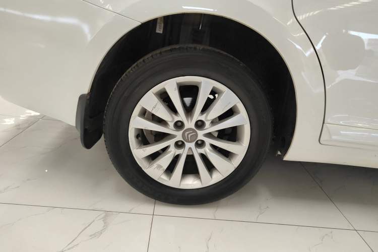 Used Citroen C-Quatre 2016 Classic Sedan 1.6L Automatic Prestige Model Right Rear Wheel Hub