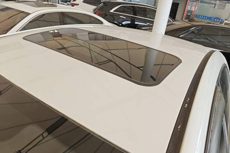 Used Citroen C-Quatre 2016 Classic Sedan 1.6L Manual - Premium Version Roof