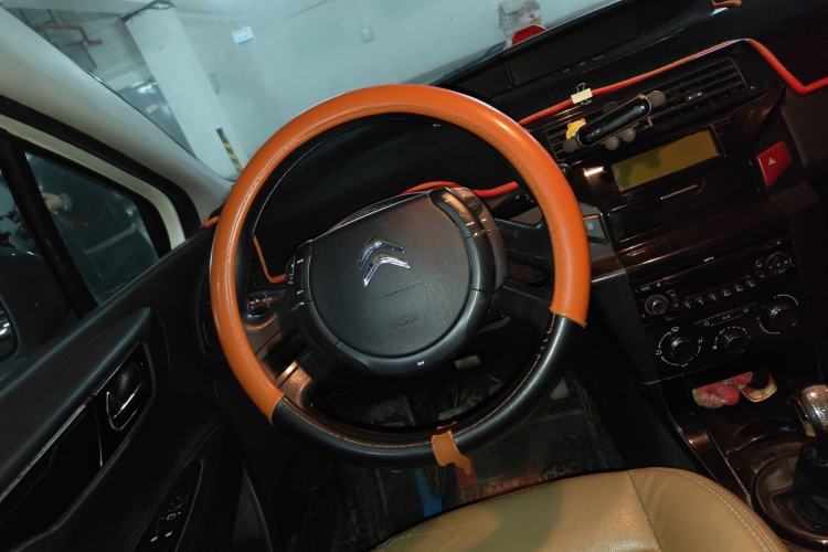 Used Citroen C-Quatre 2016 Classic Sedan 1.6L Manual - Premium Version Steering Wheel