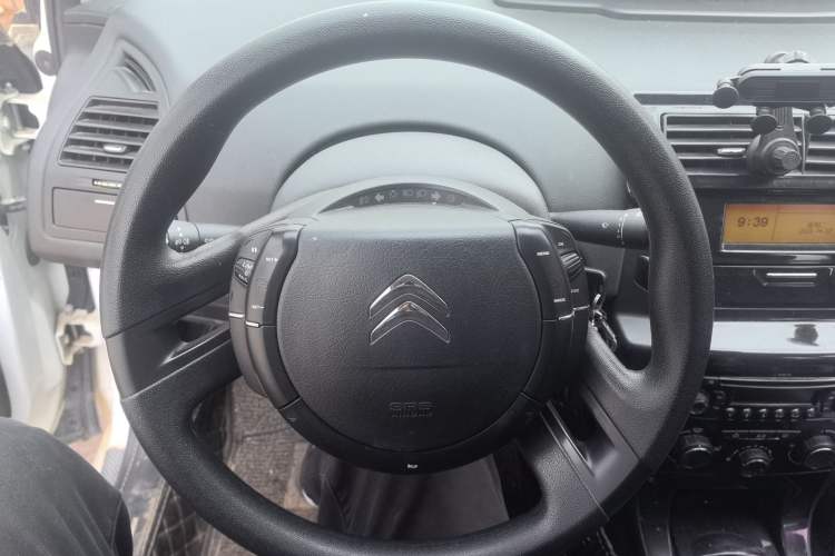 Used Citroen C-Quatre 2016 Classic Sedan 1.6L Manual - Premium Version Steering Wheel