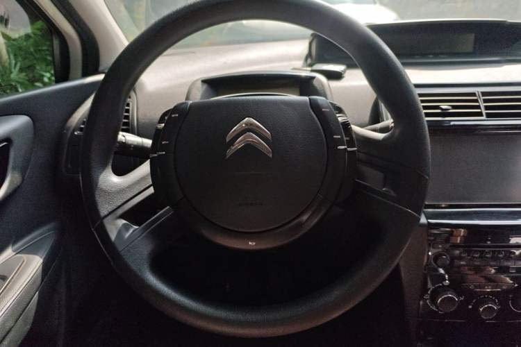 Used Citroen C-Quatre 2016 Classic Sedan 1.6L Manual - Premium Version Steering Wheel