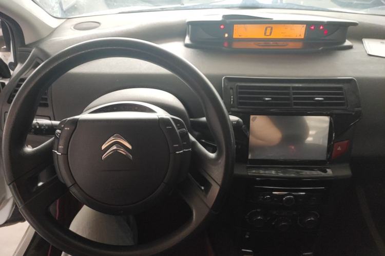 Used Citroen C-Quatre 2016 Classic Sedan 1.6L Manual - Premium Version Steering Wheel