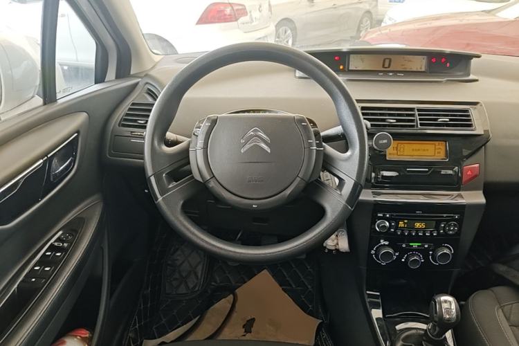 Used Citroen C-Quatre 2016 Classic Sedan 1.6L Manual - Premium Version Steering Wheel