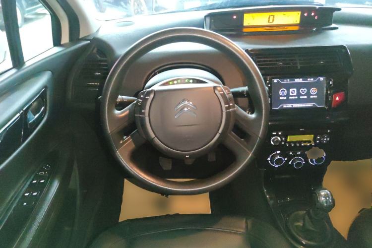 Used Citroen C-Quatre 2016 Classic Sedan 1.6L Manual - Premium Version Steering Wheel