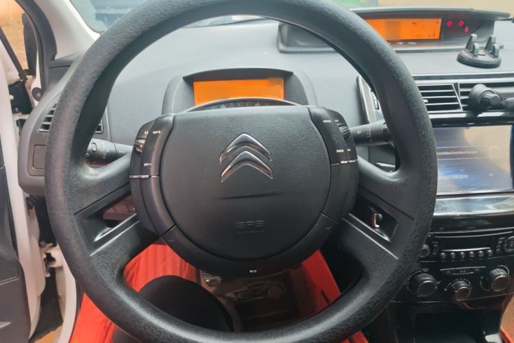 Used Citroen C-Quatre 2016 Classic Sedan 1.6L Manual - Premium Version Steering Wheel