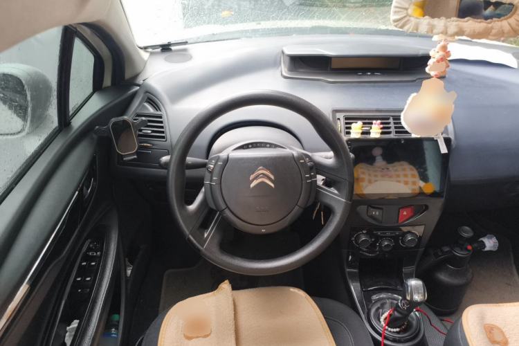 Used Citroen C-Quatre 2016 Classic Sedan 1.6L Manual - Premium Version Steering Wheel