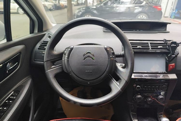 Used Citroen C-Quatre 2016 Classic Sedan 1.6L Manual - Premium Version Steering Wheel